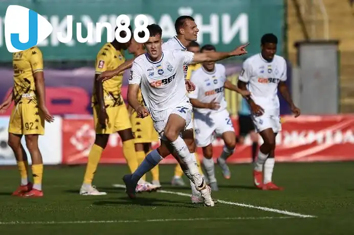 Đội khách có lợi thế