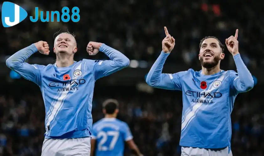 Haaland đã có Cherki là nguồn tiếp đạn mới (Ảnh: CLB)